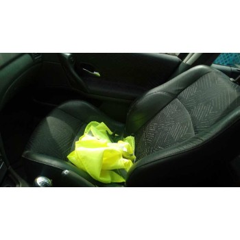 renault laguna ii (bg0) del año 2001