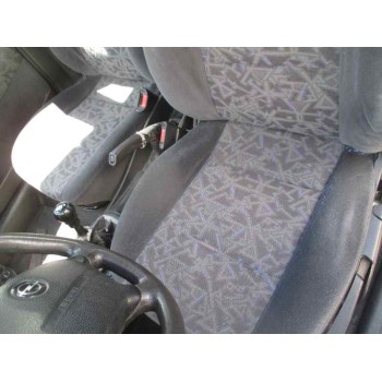 opel vectra b berlina del año 1996