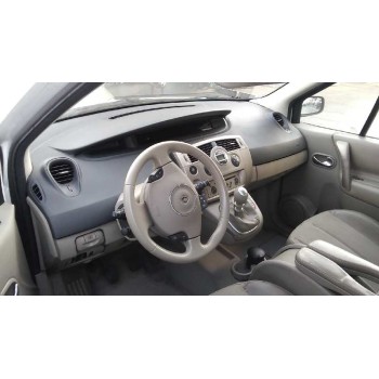 renault grand scenic del año 2007