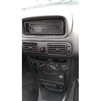 toyota corolla (e11) del año 1999