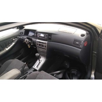 toyota corolla (e12) del año 2002