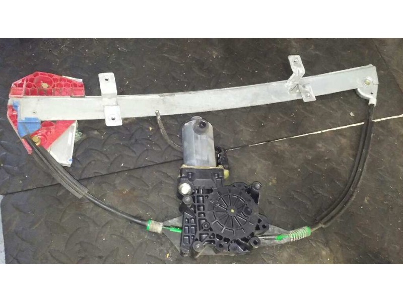 Recambio de elevalunas delantero izquierdo para opel astra g berlina club referencia OEM IAM 90521881 ELECTRICO 6 PINS