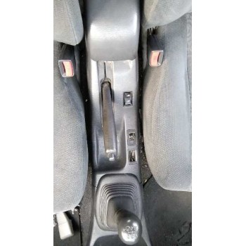 toyota corolla (e11) del año 1999