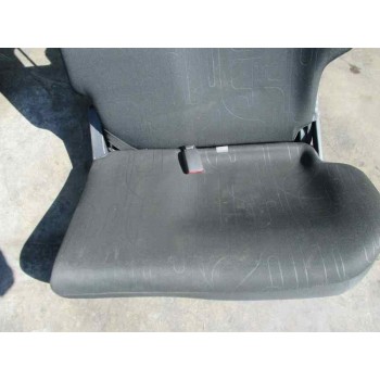 toyota yaris del año 2010