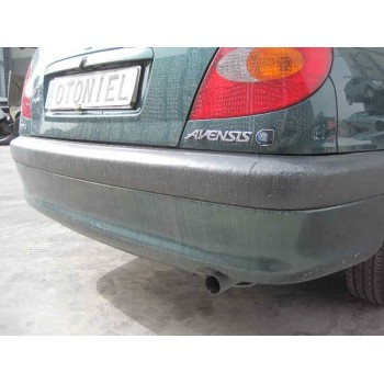 toyota avensis berlina (t 22) del año 1999