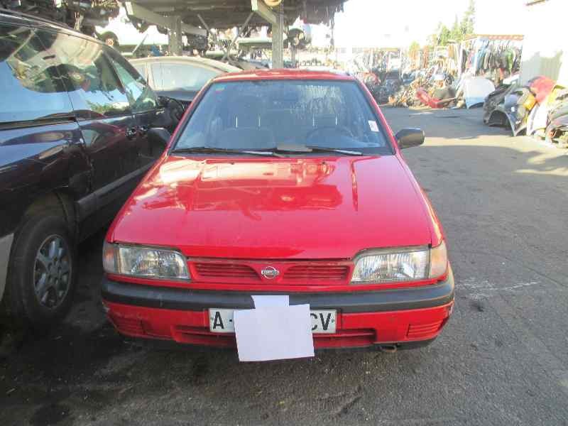nissan sunny berlina (n14) del año 1995