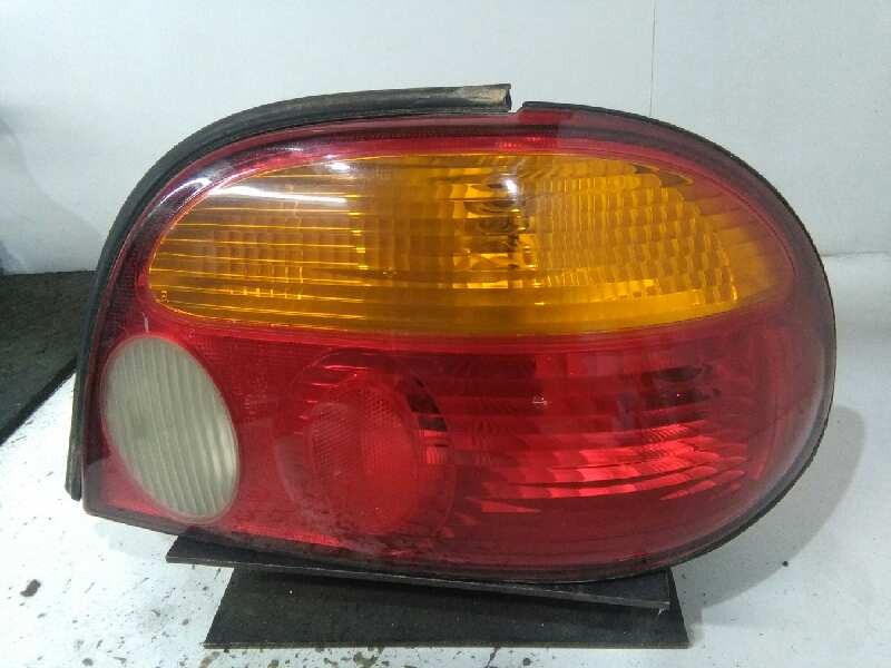 Recambio de piloto trasero derecho para kia sephia ll 1.5 cat referencia OEM IAM   