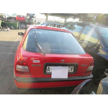 nissan sunny berlina (n14) del año 1995