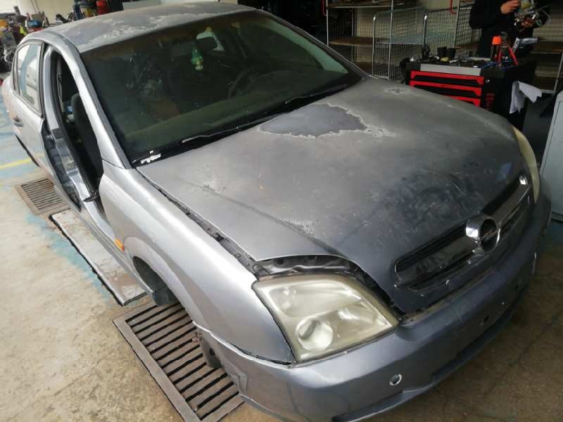OPEL VECTRA C BERLINA