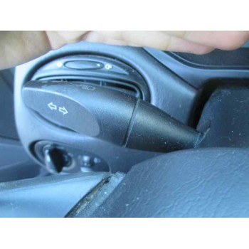 ford focus berlina (cak) del año 2003