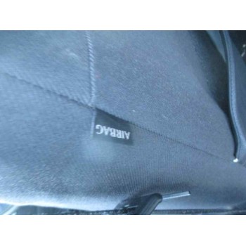 ford focus berlina (cak) del año 2003