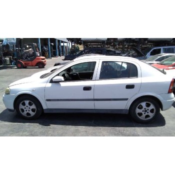 opel astra g berlina del año 1999