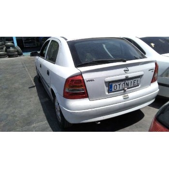 opel astra g berlina del año 1999