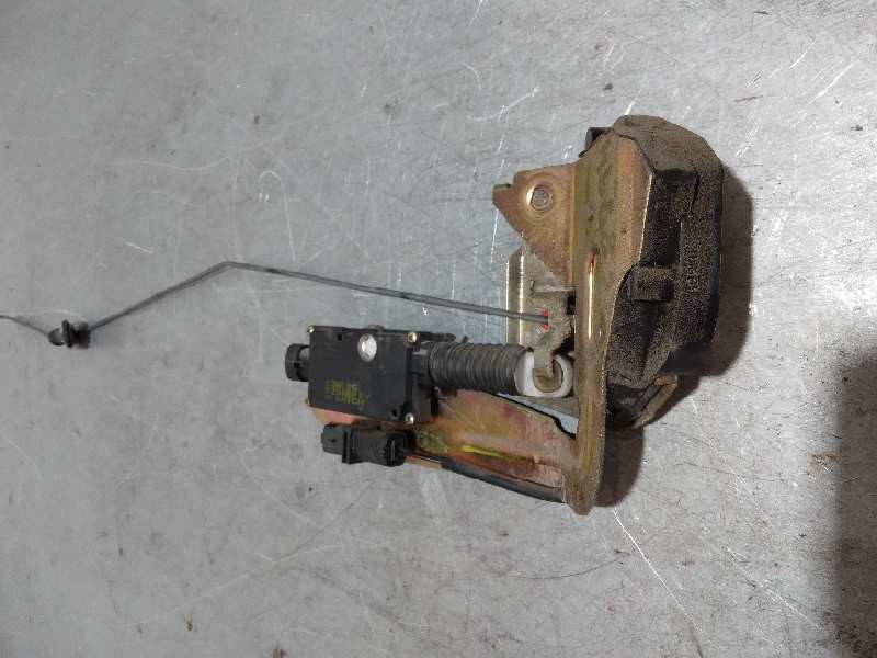 Recambio de cerradura puerta lateral izquierda para citroën c8 2.2 hdi 16v premier ii referencia OEM IAM 138105  