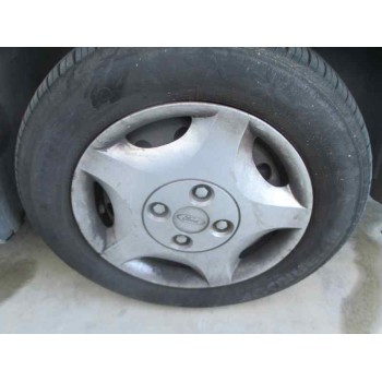 ford focus berlina (cak) del año 2003