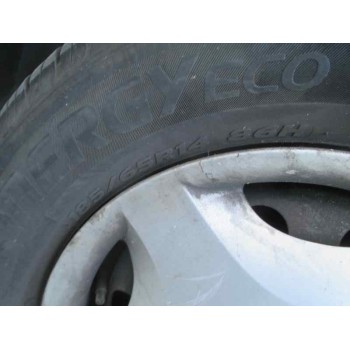 ford focus berlina (cak) del año 2003