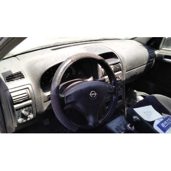 opel astra g berlina del año 1999