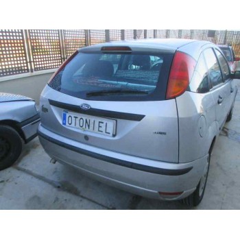 ford focus berlina (cak) del año 2003