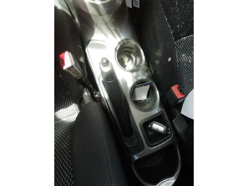 Recambio de palanca freno de mano para nissan juke (f15) acenta referencia OEM IAM 360101KK0A  