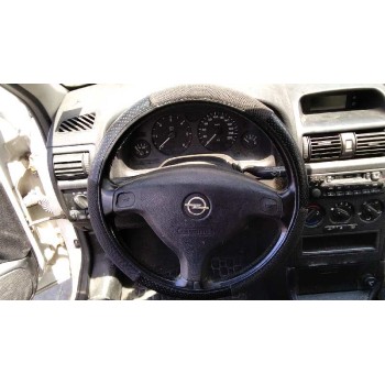 opel astra g berlina del año 1999