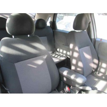 opel corsa c del año 2004