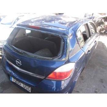 opel astra h berlina del año 2004