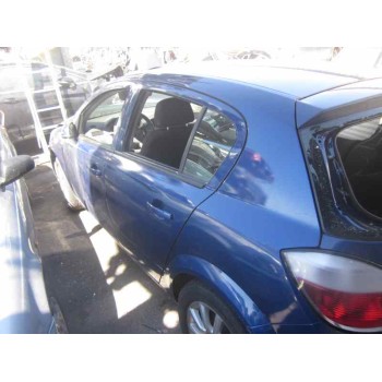 opel astra h berlina del año 2004