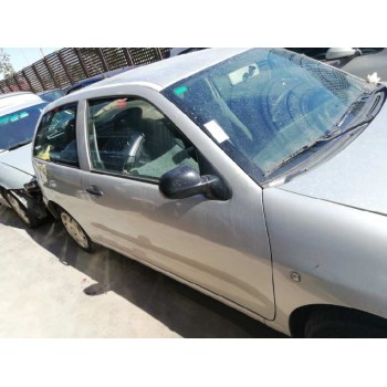 seat ibiza (6k1) del año 2001