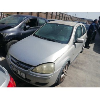opel corsa c del año 2004