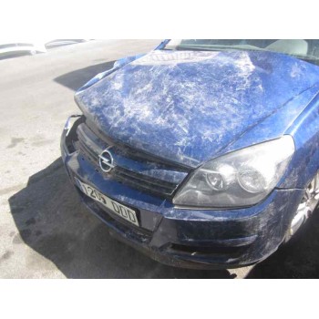 opel astra h berlina del año 2004