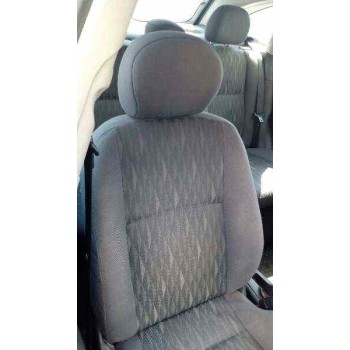 ford focus berlina (cak) del año 2004