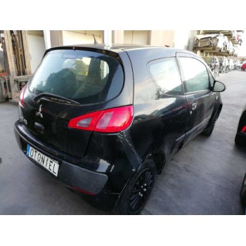 mitsubishi colt berlina 3 (cz) del año 2006