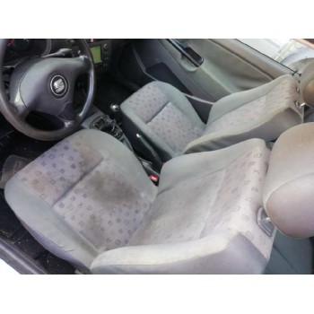 seat ibiza (6k1) del año 2001