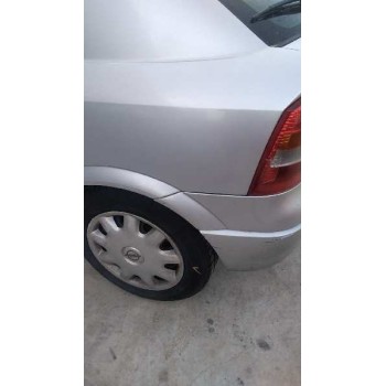 opel astra g berlina del año 2001