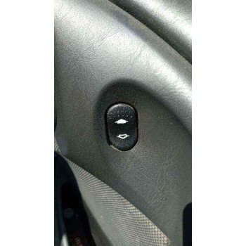 ford focus berlina (cak) del año 2004