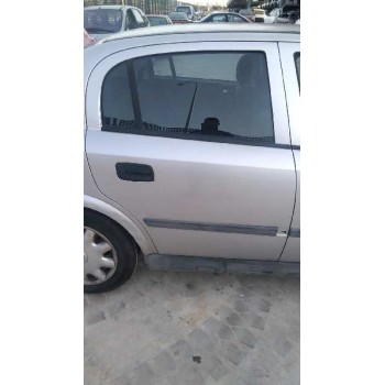 opel astra g berlina del año 2001