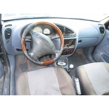 ford fiesta berlina del año 1997