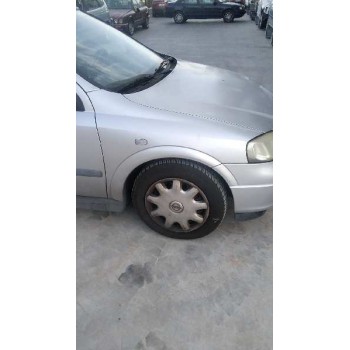 opel astra g berlina del año 2001