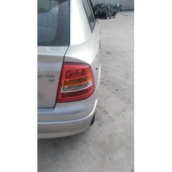 opel astra g berlina del año 2001