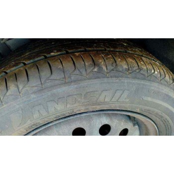 ford focus berlina (cak) del año 2004