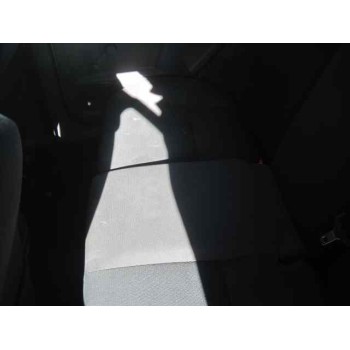 ford focus berlina (cap) del año 2005