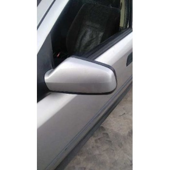 opel astra g berlina del año 2001