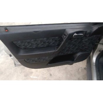 opel astra g berlina del año 2001