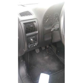 opel astra g berlina del año 2001