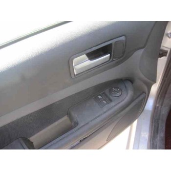 ford focus berlina (cap) del año 2005