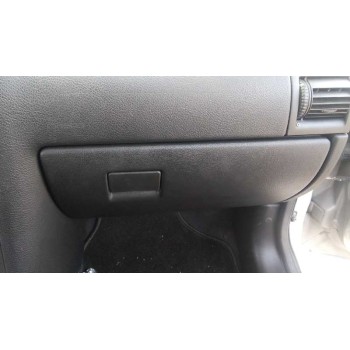 opel astra g berlina del año 2001