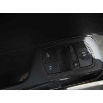 opel corsa d del año 2012