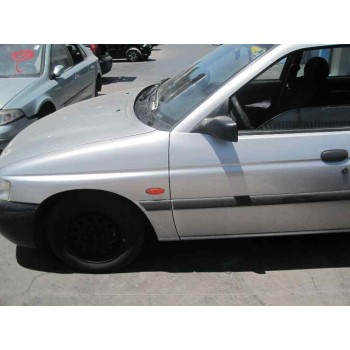 ford escort berlina/turnier del año 1998