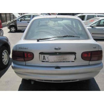 ford escort berlina/turnier del año 1998