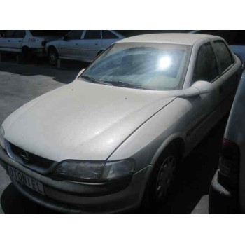 opel vectra b berlina del año 1997